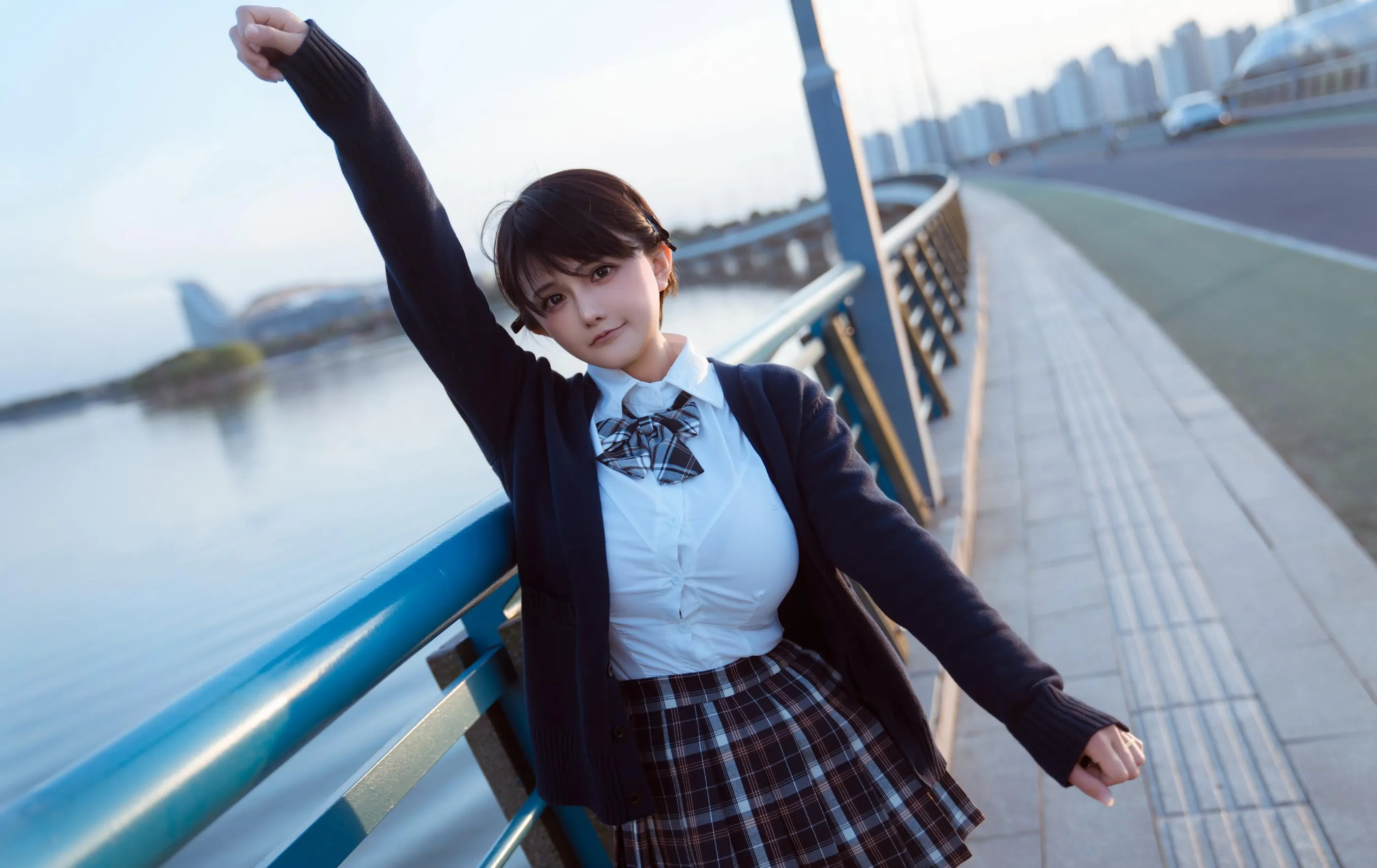 古阿扎 – NO.004 春日短发 [17P]插图6